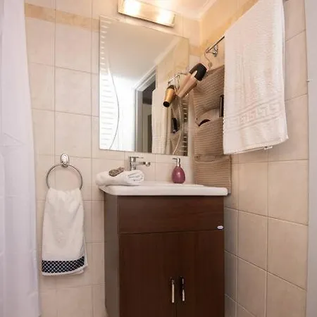 Appartement Lovely,central, Spacious 2-bedrooms *
