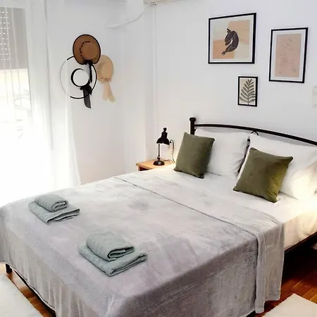 Appartement Lovely,central, Spacious 2-bedrooms *